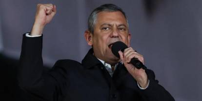 Özgür Özel'den Bağcılar'da flaş açıklamalar: Erdoğan yenerse siyaseti bırakıyorum