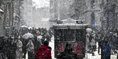 AKOM’dan İstanbul’a fırtına ve kar alarmı