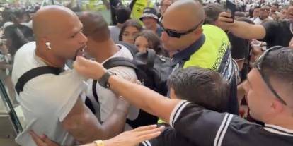 Galatasaray'ın eski futbolcusu Felipe Melo’ya saldırı