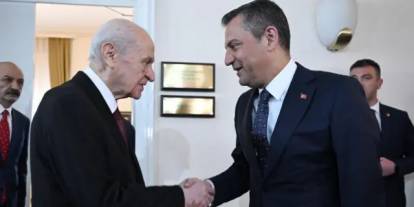 Bahçeli'den Özgür Özel'e şaşırtan telefon! Ne konuştular?