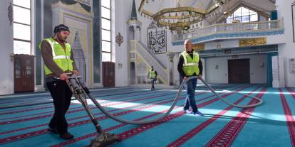 Bursa’daki camilerde ramazan öncesi temizlik çalışmaları