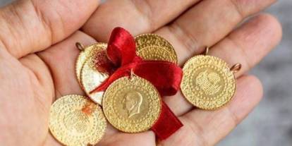 Dev bankalardan yatırımcıya rota uyarısı: Altın rekora koşuyor