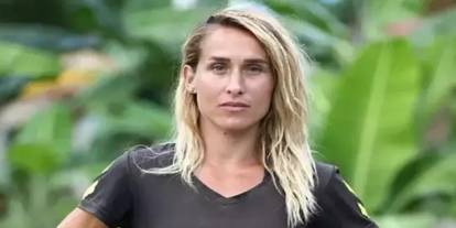 Survivor Sema Aydemir umreye gitti! "Çok özürüm, çok duam var"