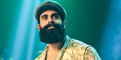 Gökhan Türkmen konserinde “Aşk” şarkısı sırasında 17 evlilik teklifi yapıldı