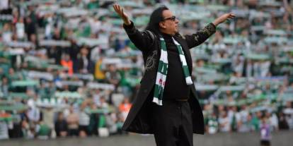 Gökhan Kırdar'dan atkı şovu! Bursaspor taraftarı ayakta alkışladı