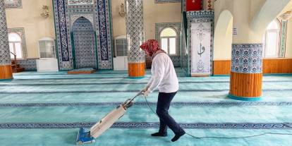 Bodrum Belediyesi’nden Ramazan öncesi camilerde kapsamlı temizlik