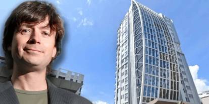 Ünlü milyarder 17'nci kattan düştü