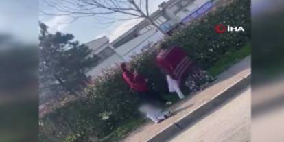 Dilenciler arasında kavga: Bebek yere düştü