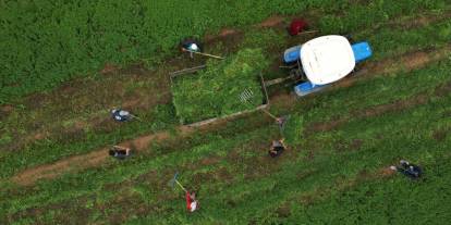 Gaziantep Büyükşehir’den Nizip’te çiftçilere örnek tarımsal destekler