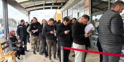 Cezayı duyan koştu: APP plaka kuyrukları oluştu