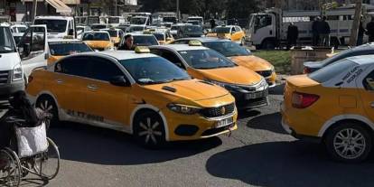 Diyarbakır'da ulaşıma büyük zam! Taksiciler kuyruğa girdi, tarifeler değişti