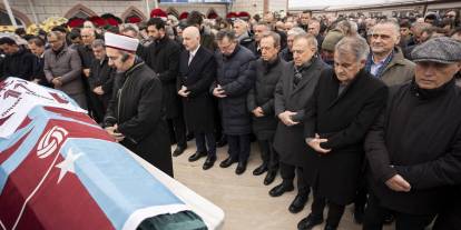 Orhan Kaynak son yolcuğuna uğurlandı