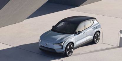 Volvo’dan küçük elektrikli SUV için üretim durdurma kararı