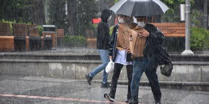 Meteoroloji ve İçişleri Bakanlığı'ndan 24 ile flaş sarı kod uyarısı