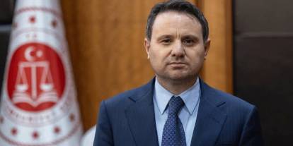 Adalet Bakanı'nın tapu kayıtlarına izinsiz erişim: İlçe müdürü gözaltında