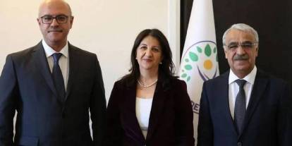 DEM Parti heyeti İmralı'dan döndü