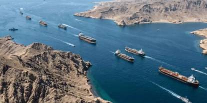 İran'dan tarihi Hürmüz Boğazı hamlesi: Trump'ın tehdidine rest