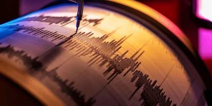 Antalya açıklarında deprem! Demre sallandı