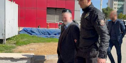 7 üniversite bitiren tahsilli dolandırıcı yakalandı: 521 milyonluk vurgun yaptı