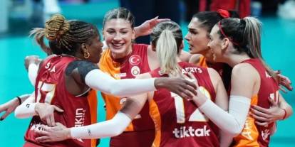 Galatasaray tarihe geçti: Futbol, basketbol ve voleybolda zirve