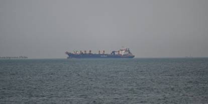 Savaşın başından bu yana ilk: ABD donanmasına ait gemiler Hürmüz Boğazı'ndan geçti