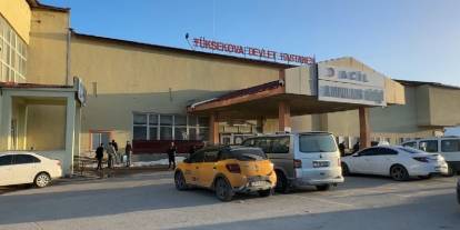 Yüksekova’da 12 öğrenci zehirlenme şüphesiyle hastaneye kaldırıldı