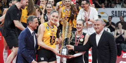 Sultanlar Ligi'nin şampiyonu VakıfBank oldu