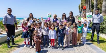 Manavgat’ta kreş öğrencileri sokak hayvanları için etkinlik düzenledi