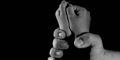 CNN'den sarsıcı rapor: Cinsel saldırılar 'Online tecavüz ağı'nda organize ediliyor