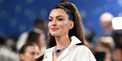 Anne Hathaway’in tek kelimesi sosyal medyayı ayağa kaldırdı: “İnşallah” detayı olay oldu