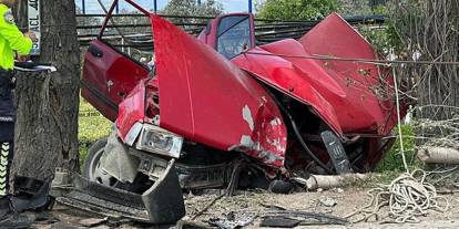 İzmir'de katliam gibi kaza: 2 ölü 2 yaralı