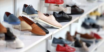 İngiliz ayakkabı devi 10 mağazasını kapattı: Yüzde 90'a varan indirimler başladı