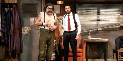 İzmir Şehir Tiyatroları “Halktan Biri” ile perdelerini açtı