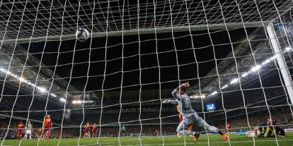 Buruk ve Tedesco'nun derbi karnesi