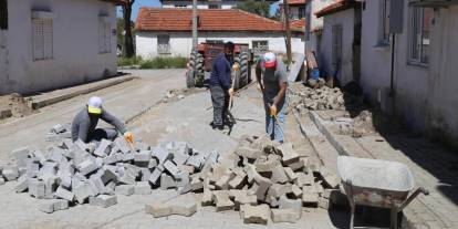 Burhaniye Belediyesi ilçe genelinde bakım ve onarım seferberliği başlattı