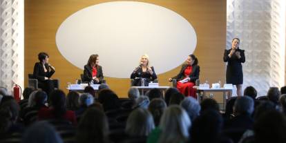 Karşıyaka’da eşitlik için ortak akıl çalıştayı düzenlendi