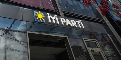 İYİ Parti’de deprem: İl Başkanı ve ekibi istifa etti