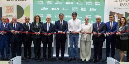 İzmir’de Zeytin ve Zeytinyağı Fuarı kapılarını açtı