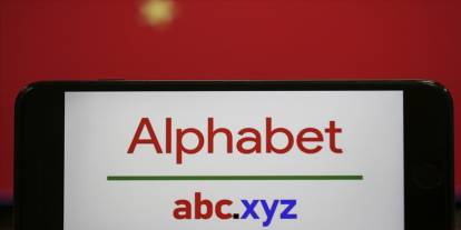 Alphabet ilk çeyrek bilançosunda beklentileri aştı