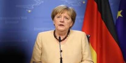 Merkel’in 65 bin Euro’luk bakım harcamaları gündemde
