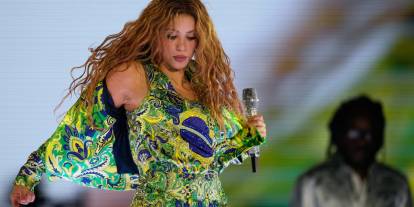 Shakira 2 milyon kişiye konser verdi: Rekor kalabalık