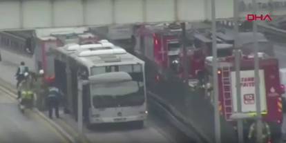 İstanbul'da metrobüs alevlere teslim oldu