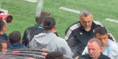 Konyaspor maçı sonrasında Sergen Yalçın'a su şişesi atan taraftarın cezası belli oldu