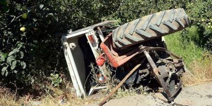Kütahya'da traktör şarampole uçtu: 1 kişi hayatını kaybetti