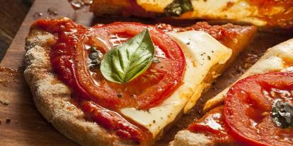 Ünlü pizza zinciri 90'ı aşkın restoranını kapattı
