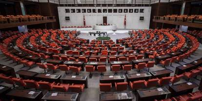 12. Yargı Paketi Meclis'te: Duruşma süreleri kısalıyor, yeni suçlar geliyor