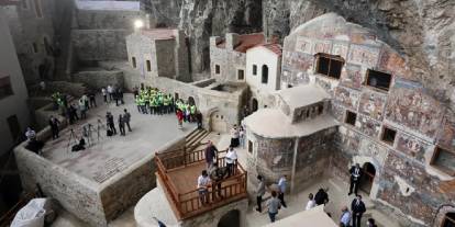 Sümela Manastırı kapılarını yeniden açtı: 1.225 metrekarelik kaya yüzeyi temizlendi