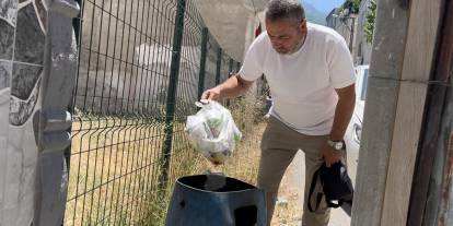 Evi temizleyeyim derken 1 kilo altını çöpe gitti! Koca ilçe seferber oldu