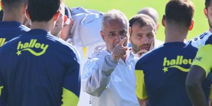 İsmail Kartal neşteri vurdu! Fenerbahçe'de 8 isim gözden çıkarıldı