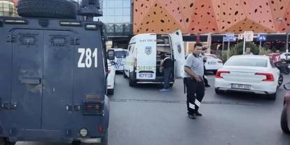 İstanbul'da AVM'de silahlı saldırı: 2 yaralı